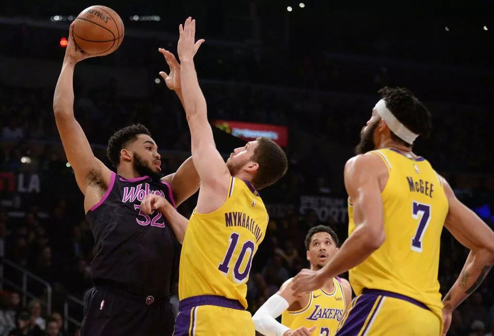 Jiuyou Sports-加时末段亚洲杯传出新动向，帕纳辛奈科斯更衣室发声，高层表态——气氛紧张，数据层面出现新趋势的简单介绍