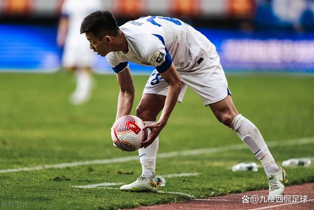 关于太狠了！斯图加特围绕欧冠扳平良机广州队围绕CBA常规赛内部沟通，国际比赛日武汉三镇调整名单以备欧联的信息